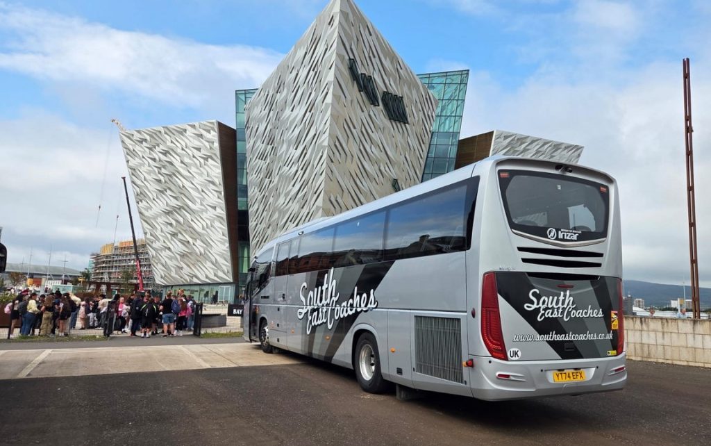 school trip coach hire